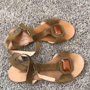 Suede sandals